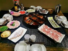 -仁虎老火锅(黄泥磅店)
