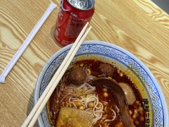 -魔都三兄弟酸辣粉·蘸卤炸串(虹桥万科店)