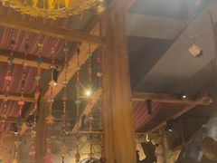 -老牌坊云南鱼豆花火锅(爱建店)