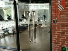 -一兆韦德健身(慧芝湖店)