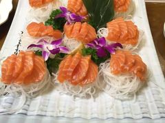 -青瓦餐厅·生鱼片·韩园烤肉(西塔店)