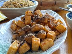 -包整·丝娃娃(一览甲秀楼风景店)