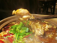 -聚汇三少·龙虾·中餐厅(莫邪路新天地店)
