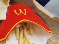 -麦当劳(深圳北站B2检票口楼上)