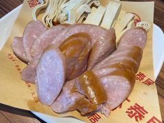 -六泰居·尔滨地标·东北菜(松北店)