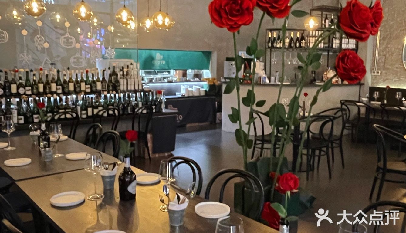 这家bistro有少女心爆棚🌸粉色浪漫意面