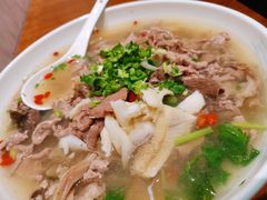 -犇逸·乐山跷脚牛肉·四川现炒(览海店)