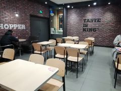 大堂-汉堡王(烟台新世界店)