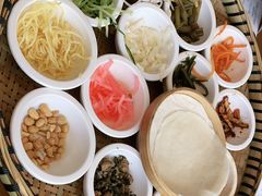 -包整·丝娃娃(一览甲秀楼风景店)