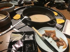 -三人行骨头王火锅(长寿店)