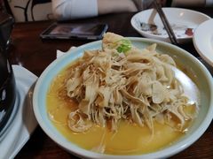 -赖厨潮汕砂锅粥