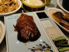 片皮鸭-绍兴饭店(大宁店)