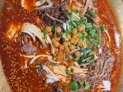 -张翻越·川渝冒菜·武汉黑鸭煲(城北万象城店)