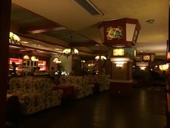 -栖巢咖啡馆(双岗店)