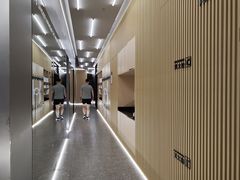 -Z&B Fitness Studio·Gym(前滩L+PLAZA店)