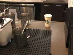 -星巴克(青岛大拇指广场分店)