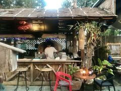 -城墙外BAR