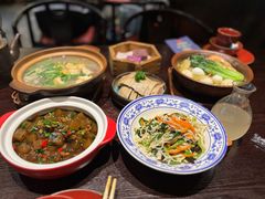 -古都历食南京菜·烤鸭·鸭血粉丝·汤包(南京博物院店)