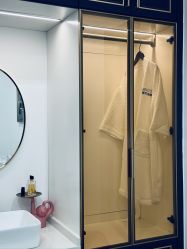 点击看大图 -谦和国际皮肤管理