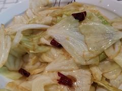 -丹江口渔村·湘味厨房(桃园店)