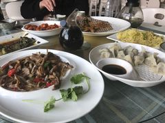 -天天向上素食餐厅(五台山店)