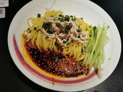 -麻六记(凤凰汇店)