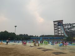 -热带风暴水上乐园
