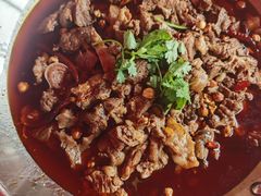 -大众跷脚牛肉馆·非遗传承单位(峨眉山店)