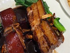 东坡肉-桂满陇·手作小笼包&江南叫花鸡(中山公园店)