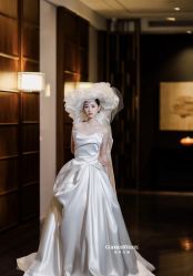 点击看大图 -GODDESS WHITE婚纱礼服(鹏城动力大厦店)