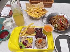 -西语·炭烧牛排(卓越中寰店)