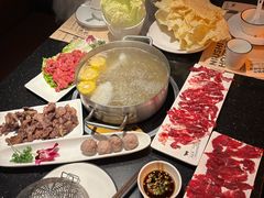 -牛事制造局牛肉火锅(莲岳路店)