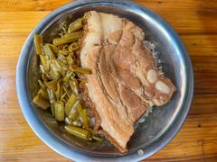 -梁阿婆廿年老牌扣肉糯米饭