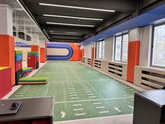 -悦动体能篮球羽毛球网球(三里河店)