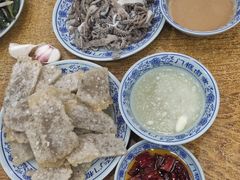 -门框胡同百年卤煮(新街口店)