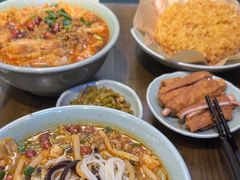 -粉家柳州螺蛳粉(杨宅路店)