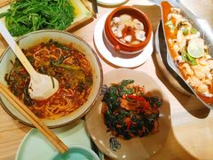 招牌小锅米线-缘生态云南菜·野生菌庭院餐厅(华侨城店)