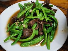 -海口滨海新村143号海南老字号炒菜店