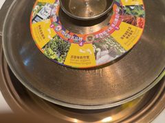 -润园四季椰子鸡火锅(卓越INTOWN店)