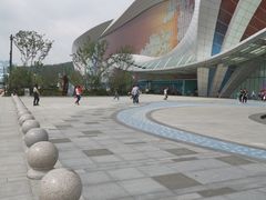 -融创茂-停车场