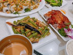 -香港新发烧腊茶餐厅(水围店)