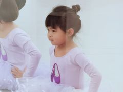 -炫艺舞蹈培训中心(枫尚奥特莱斯店)