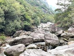 -鄣山大峡谷