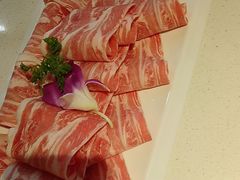 -老牌坊云南鱼豆花火锅(哈西万达店)