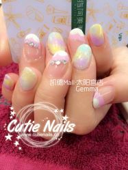 1042449104-悦指间美甲美睫