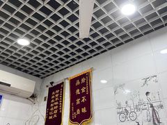 -覃肥叔桂林米粉(粮道街店)