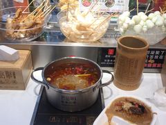 -百品聚旋转火锅(号外店)