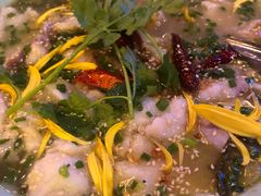 老坛酸菜鱼-胡桃里音乐酒馆(仓山万达店)