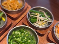 -银米·云南传统过桥米线(双廊黑金冠店)