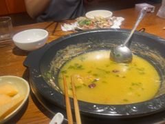 -佬土鹅肠火锅(解放路店)